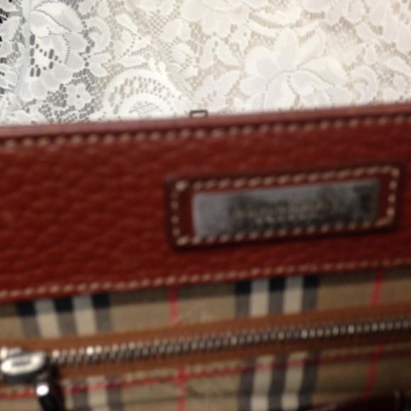 Authentic Burberrry, Brown Leather Large Briefcase - Picture 9 of 13